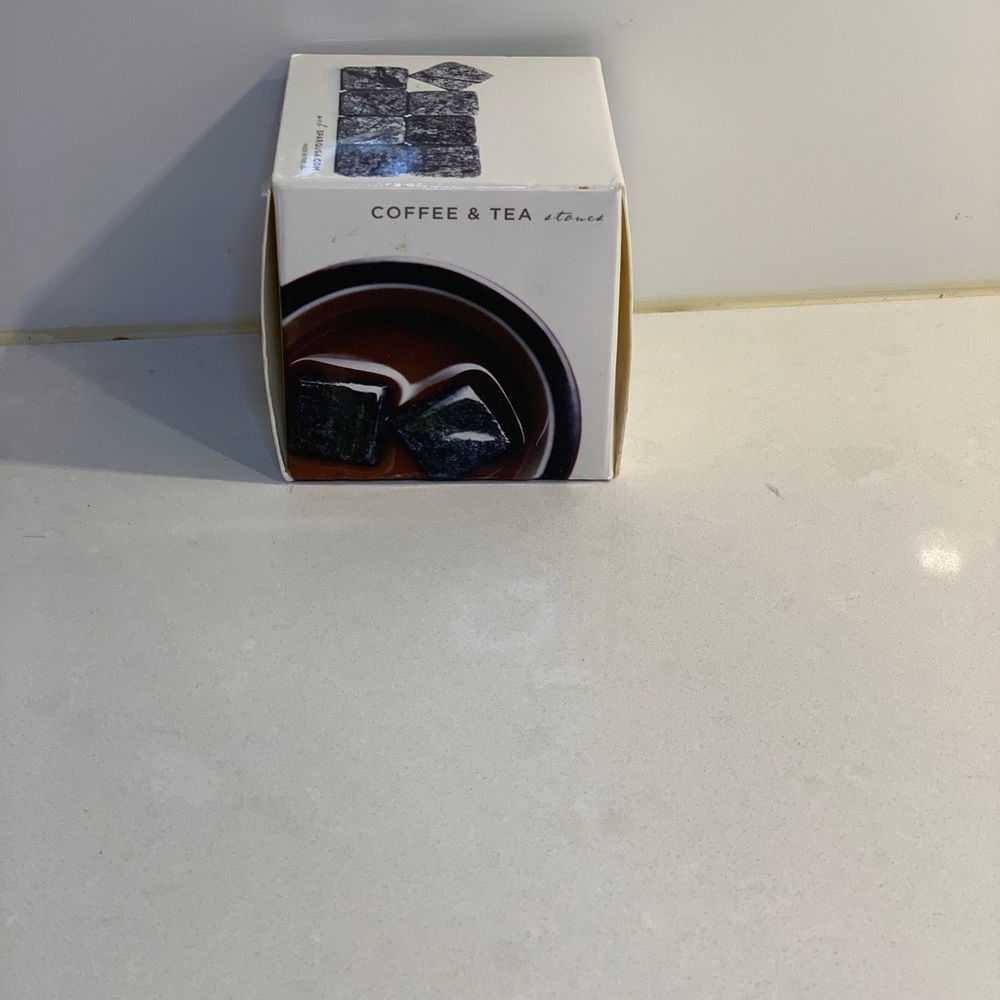 NWT Sparq Home Whiskey Rocks for Ice Cold Drinks - Picture 2 of 6